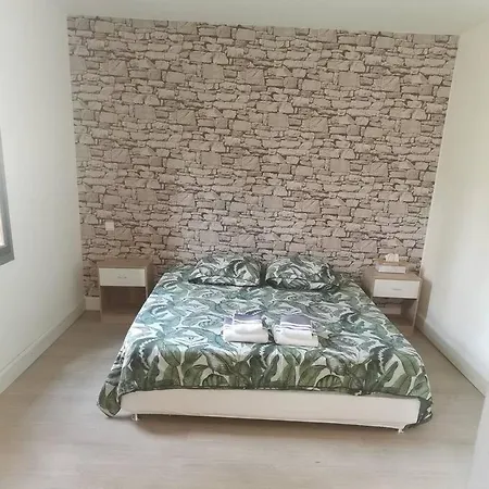 Petit Logement Cosy Et Detente Appartamento Saint-Gilles (Gard)